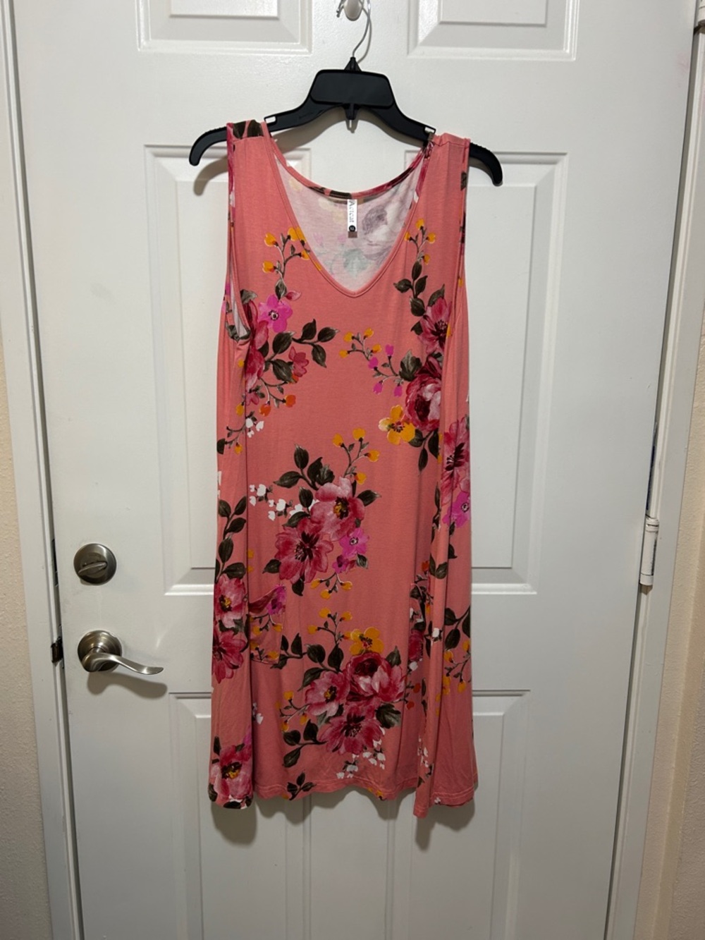 Sleeveless Pink Floral V-Neck Dress